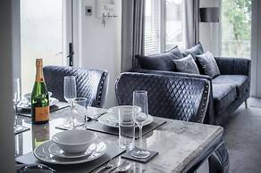 1 Manor Lodge - 3 Bedroom Lodge - Pendine