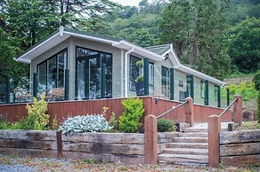 1 Manor Lodge - 3 Bedroom Lodge - Pendine