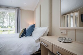 1 Manor Lodge - 3 Bedroom Lodge - Pendine