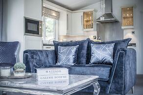 1 Manor Lodge - 3 Bedroom Lodge - Pendine