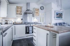 1 Manor Lodge - 3 Bedroom Lodge - Pendine