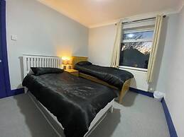 3 Room Apartment - Twins-double