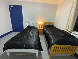 3 Room Apartment - Twins-double