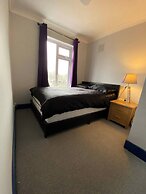 3 Room Apartment - Twins-double