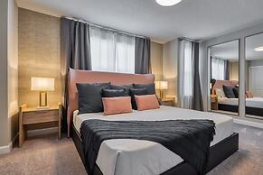 Spacious and Modern Home for 9 Guests