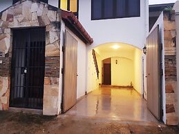 Myhavelock Town Studio Apt, With Own Pvt Gate Parking in Main City