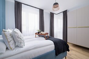 Avia Apartment by Renters Prestige