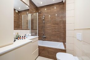 Avia Apartment by Renters Prestige