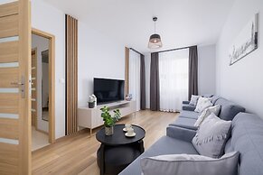 Avia Apartment by Renters Prestige