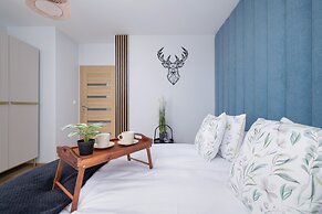 Avia Apartment by Renters Prestige