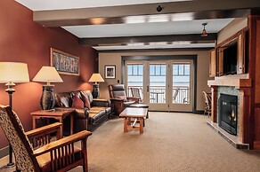 Tamarack Lodge of Traverse City