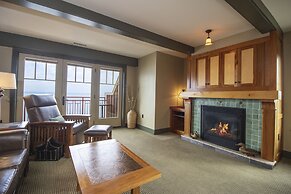 Tamarack Lodge of Traverse City