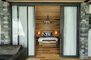 Sea&Sky luxury absolute beachfront villa