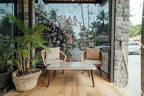 Sea&Sky luxury absolute beachfront villa