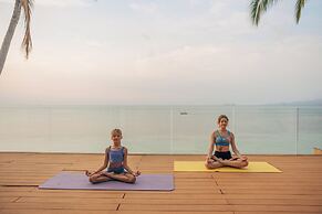 Sea&Sky luxury absolute beachfront villa