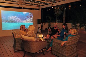 Sea&Sky luxury absolute beachfront villa