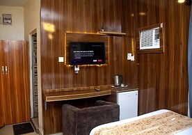 Ontario Suites