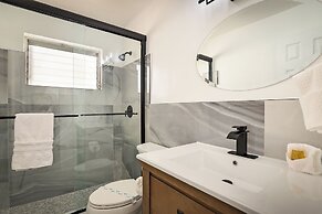 La Mer Suites