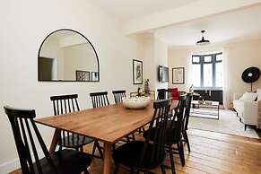 The Langthorme Park Place - Trendy 3bdr House With Garden and Study Ro