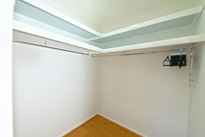 Melbourne 4BRM Staycation Parkside