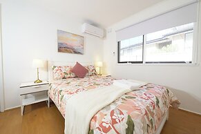 Melbourne 4BRM Staycation Parkside