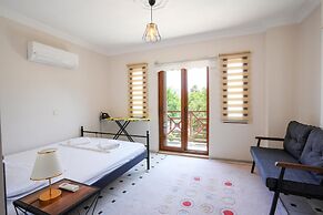 Villa w Pool and Balcony 3 min to Dalyan River