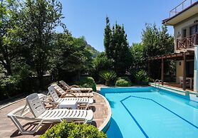 Villa w Pool and Balcony 3 min to Dalyan River