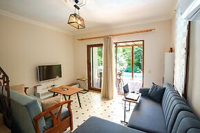 Villa w Pool and Balcony 3 min to Dalyan River