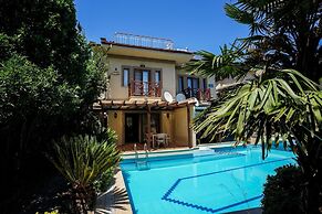 Villa w Pool and Balcony 3 min to Dalyan River