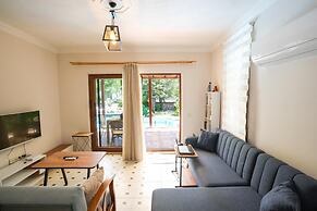 Villa w Pool and Balcony 3 min to Dalyan River