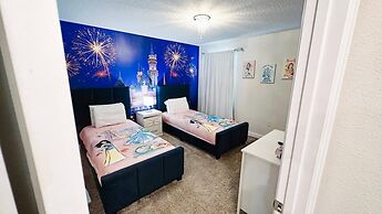 New Home at Storey Lake 9bedrooms e 5bath - Tb41