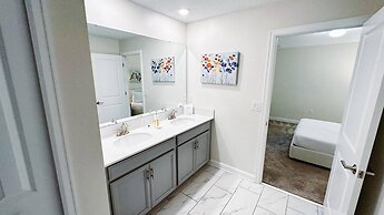 New Home at Storey Lake 9bedrooms e 5bath - Tb41