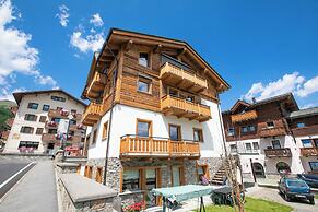 Wood House Livigno Ski in - Ski out Mt.10