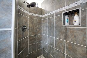 Inviting Missouri River Vacation Rental: 2 Mi Away