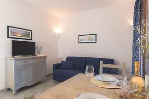 The Tranquil Palau Green Village 1 Bedroom Sleeps 4 and Child