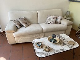 Duplex In Siwar,2 Minutes From Hotel Le Royal,1 Bedroom, Pool,generato