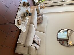 Duplex In Siwar,2 Minutes From Hotel Le Royal,1 Bedroom, Pool,generato