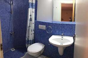 Duplex In Siwar,2 Minutes From Hotel Le Royal,1 Bedroom, Pool,generato