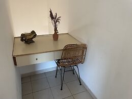 Duplex In Siwar,2 Minutes From Hotel Le Royal,1 Bedroom, Pool,generato