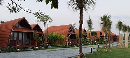 Room-love Without Boundaries Num9842