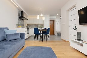 Warsaw City Centre- Srebrna by Renters