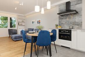 Warsaw City Centre- Srebrna by Renters