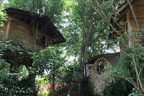 Roots Tree House