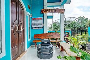 SPOT ON 92169 Homestay Zahra Syariah
