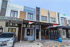 OYO 92556 JKK Sweet Room