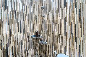 OYO 92556 JKK Sweet Room