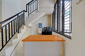 OYO 92556 JKK Sweet Room