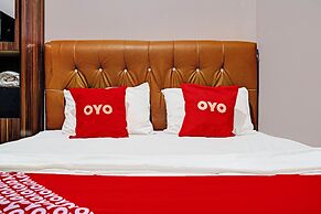 OYO 92556 JKK Sweet Room