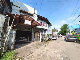 OYO 92561 Excellent Kost