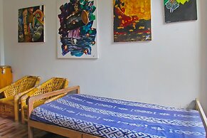 OYO 92558 Bale Datu Homestay Near Lapangan Bulutangkis By'u Badminton